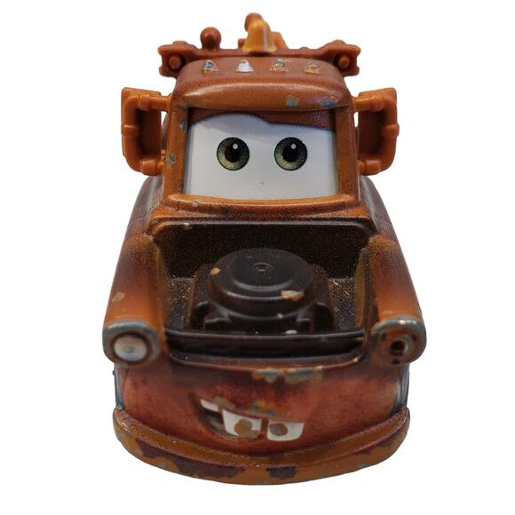 Cars 2 Race Team Mater Tow Truck Die-Cast 3" Action Figure Vehicle Disney Pixar - Picture 2 of 9